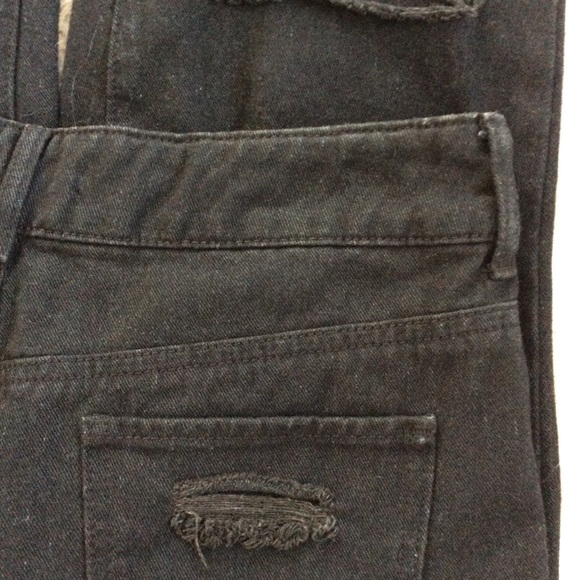 Fashion Nova High Rise Destroyed Jeans - Picture 6 of 7